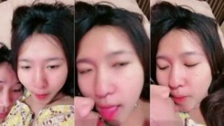 Luoyii Selebgram Lesbian Berani Ciuman di Instagram