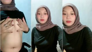 Felisa Hijab Sange Remas-Remas Toket